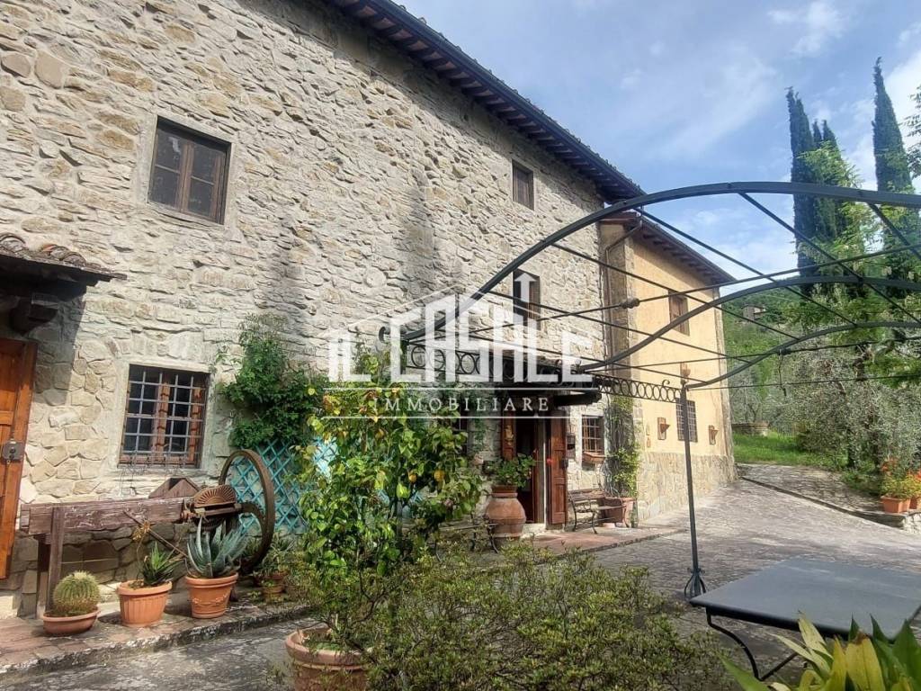 casa indipendente in vendita a Londa