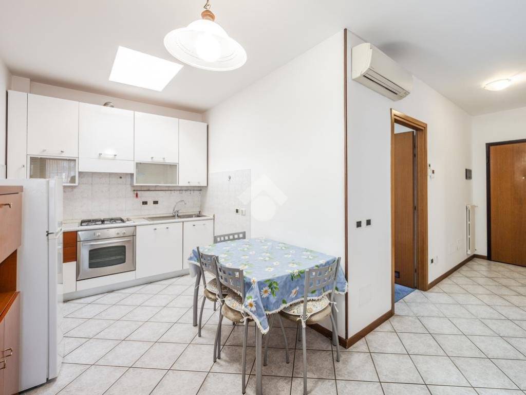 appartamento in vendita a Bologna in zona Reno