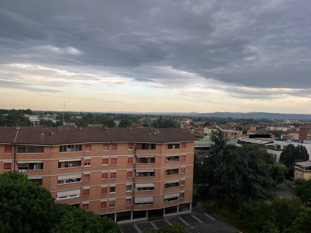 appartamento in vendita a Reggio nell'Emilia in zona Città Storica