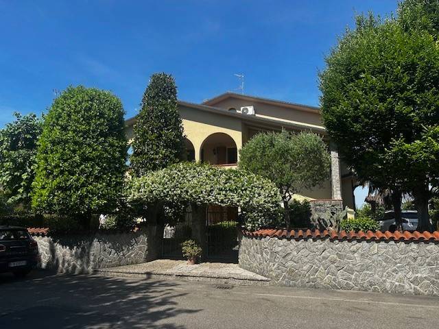 casa indipendente in vendita a Nonantola