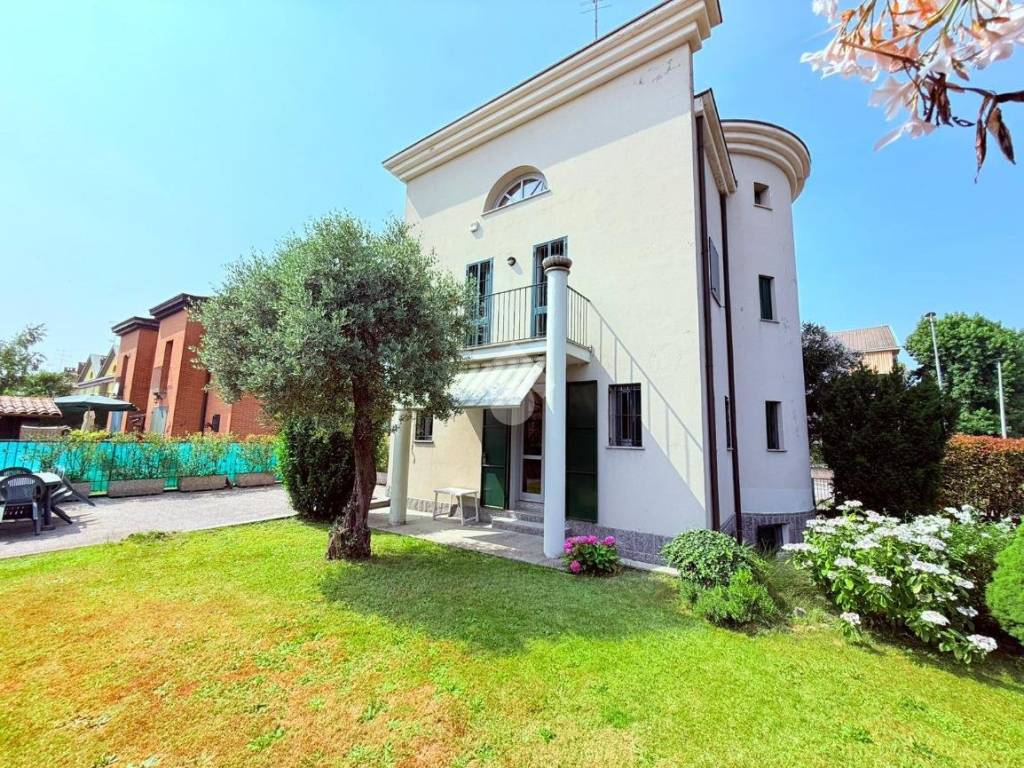 immagine annuncio 2 di 5