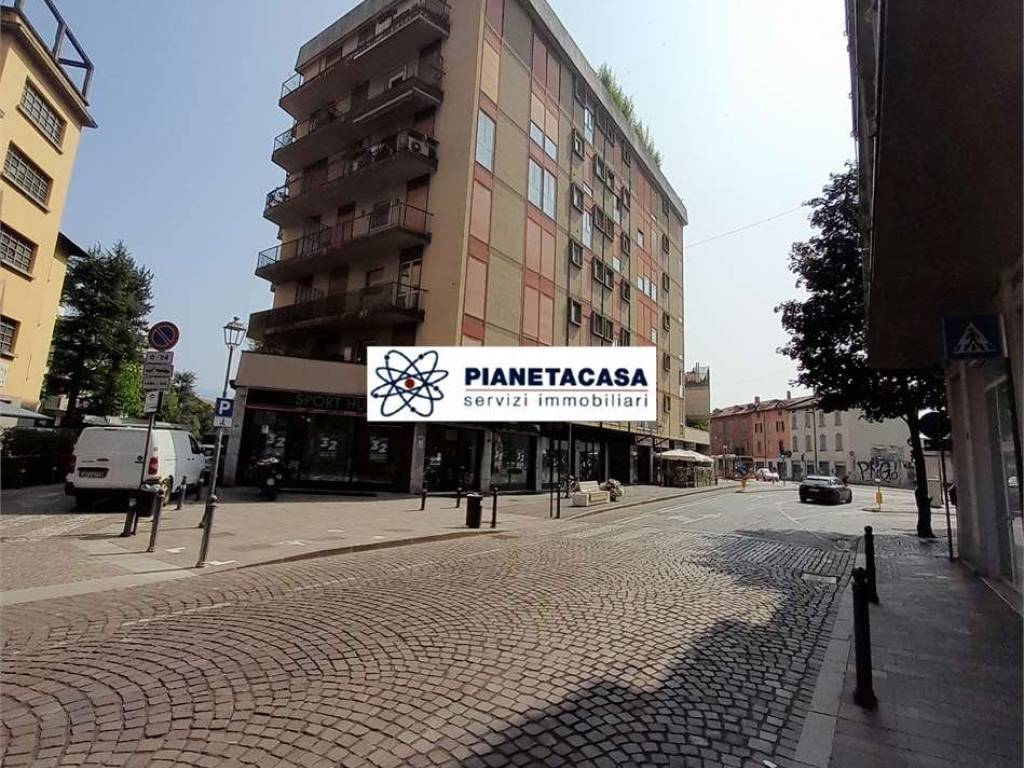 appartamento in vendita a Bergamo in zona Borgo Santa Caterina