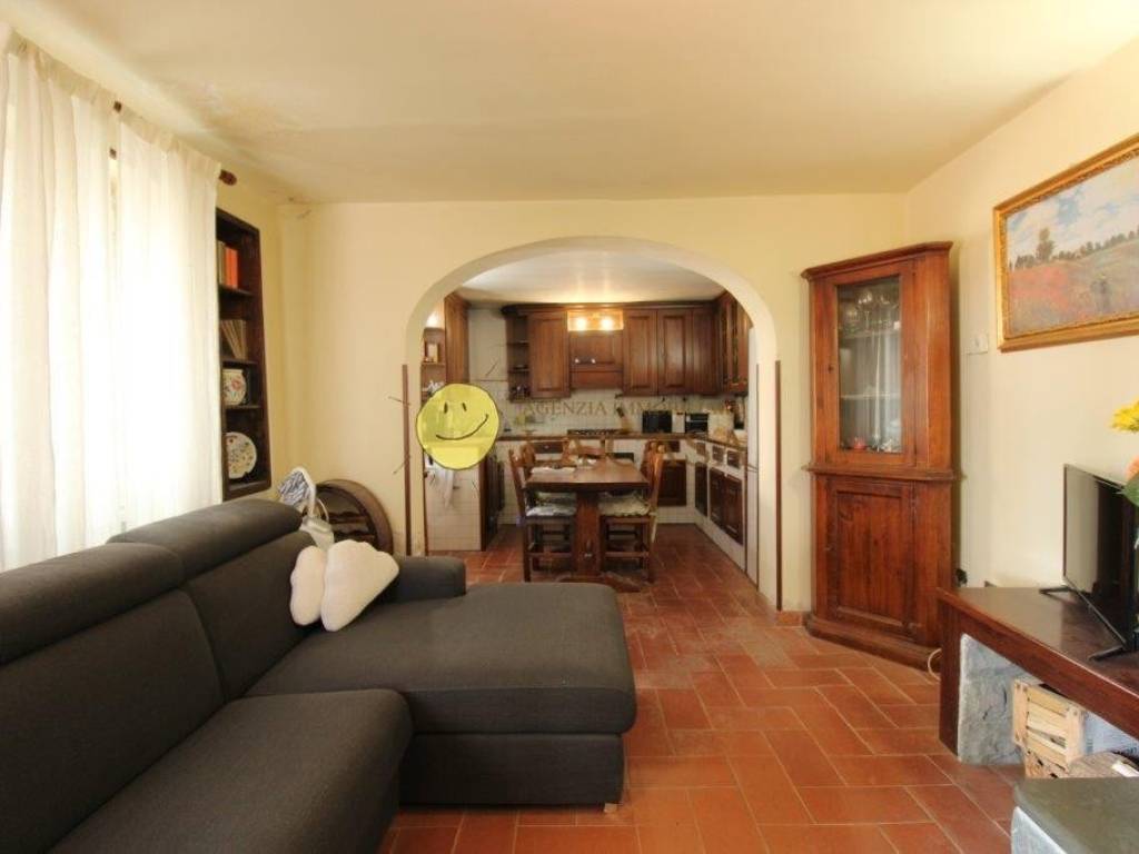 casa indipendente in vendita a Reggello in zona Ciliegi