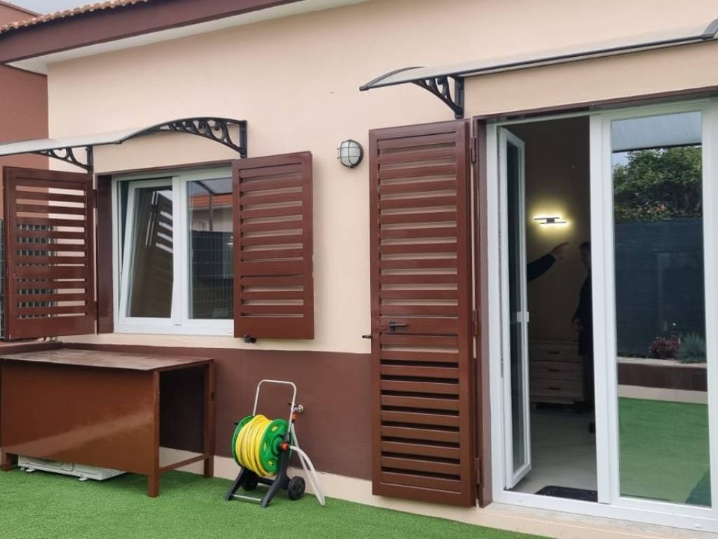 casa indipendente in affitto a Pozzuoli in zona Licola Lido