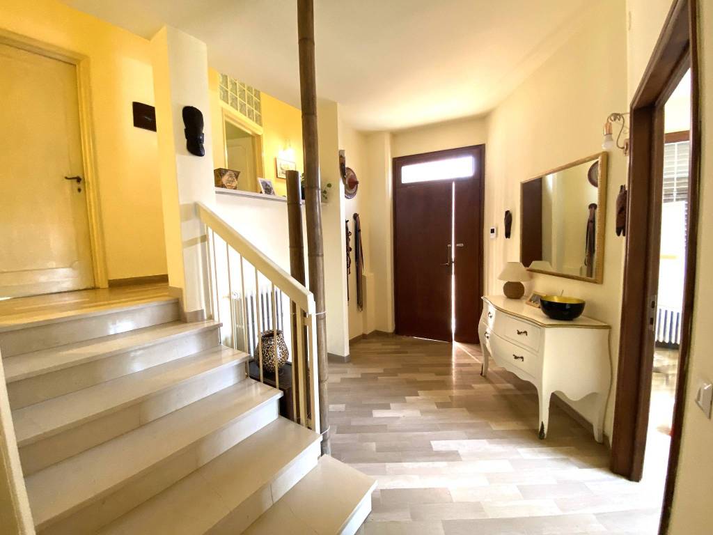 casa indipendente in vendita a Montecatini-Terme