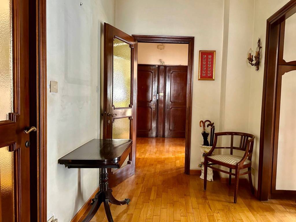 appartamento in vendita a Milano in zona Maggiolina
