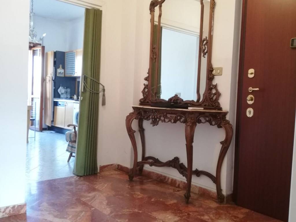 appartamento in vendita a Firenze in zona Firenze Nova