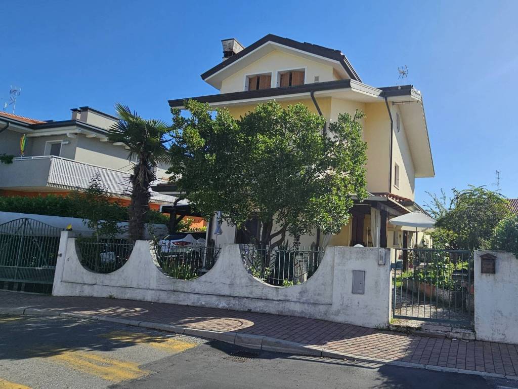 immagine annuncio 3 di 4