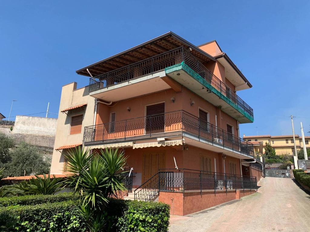 casa indipendente in vendita a Mascalucia