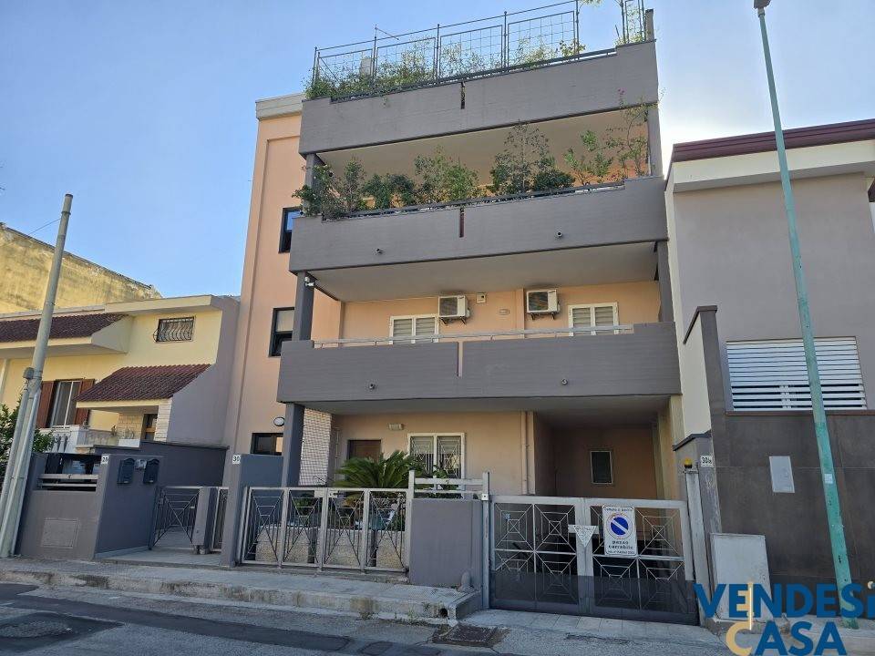 appartamento in vendita ad Adelfia