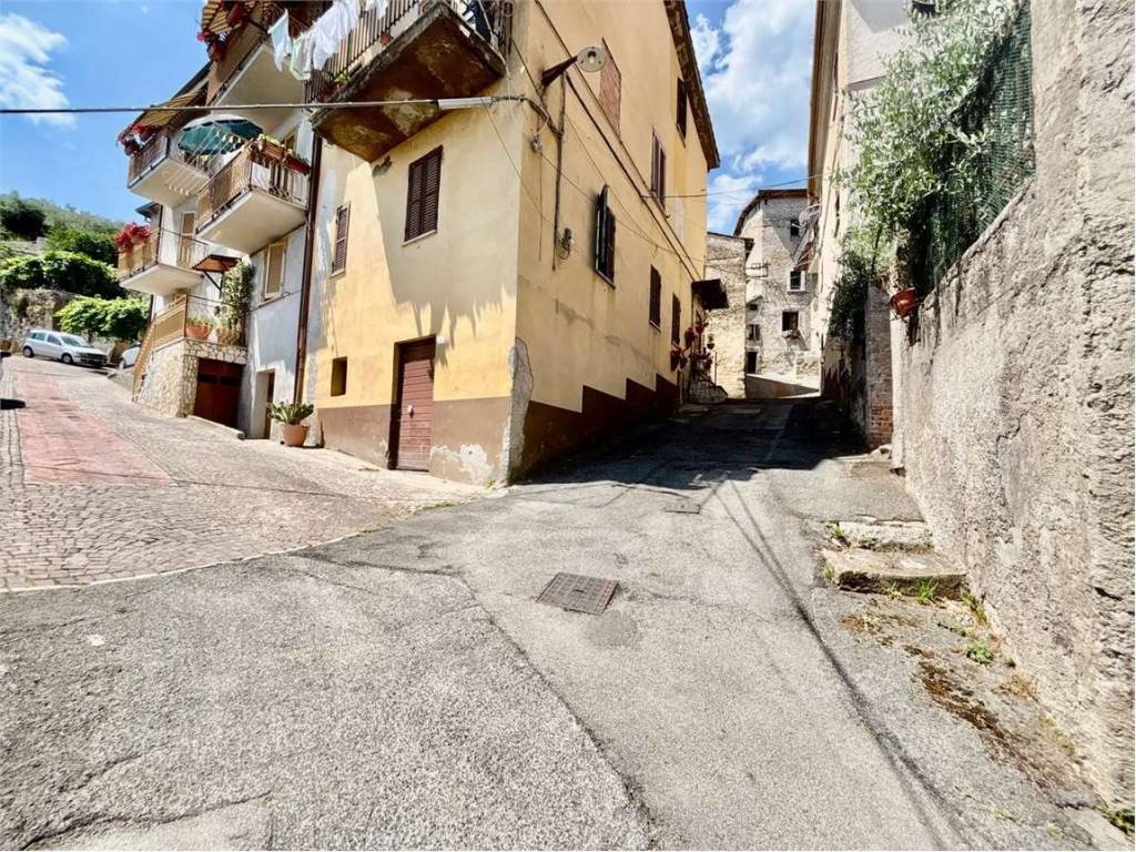 appartamento in vendita a Morolo