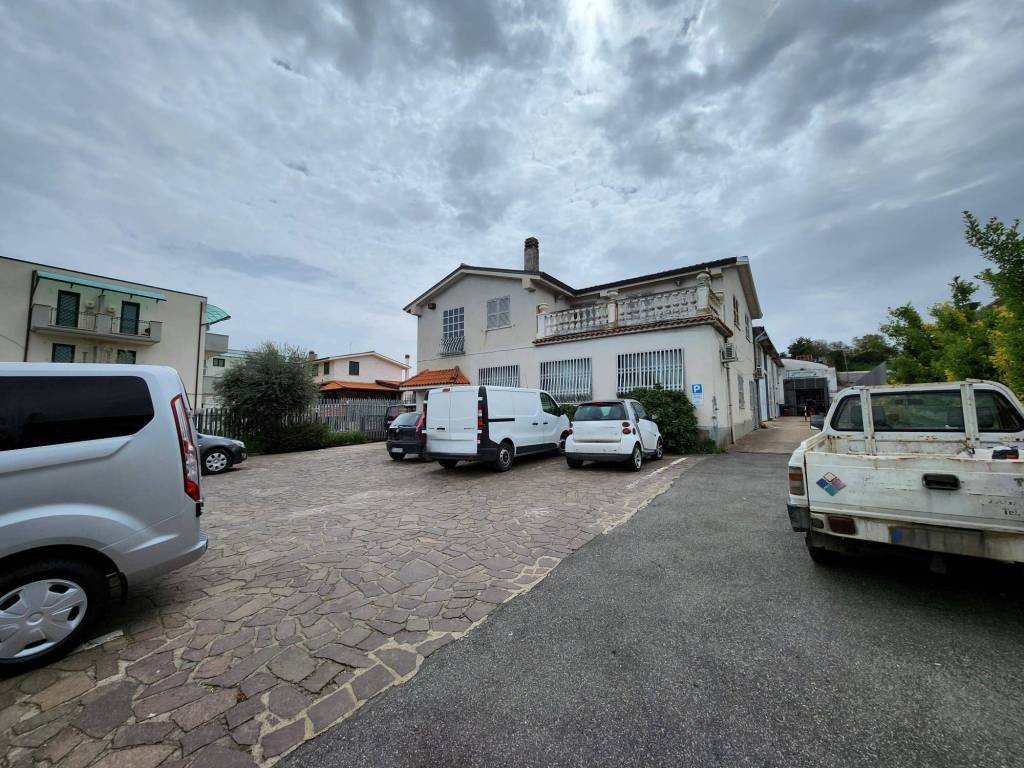 immagine annuncio 3 di 4