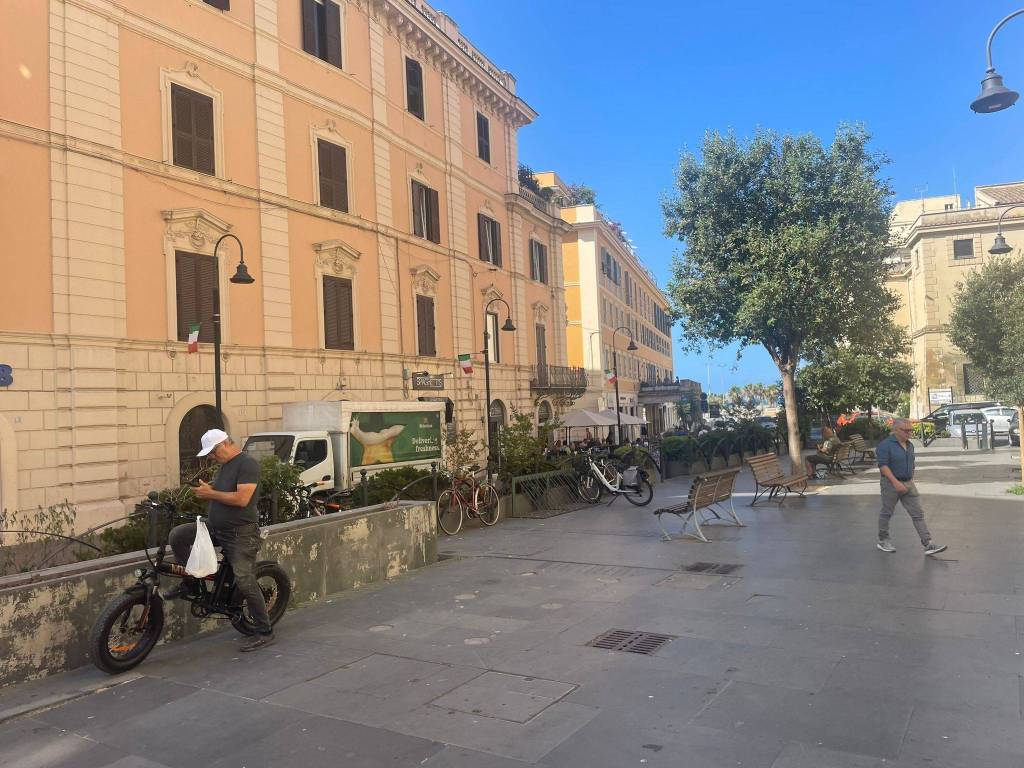 immagine annuncio 1 di 4