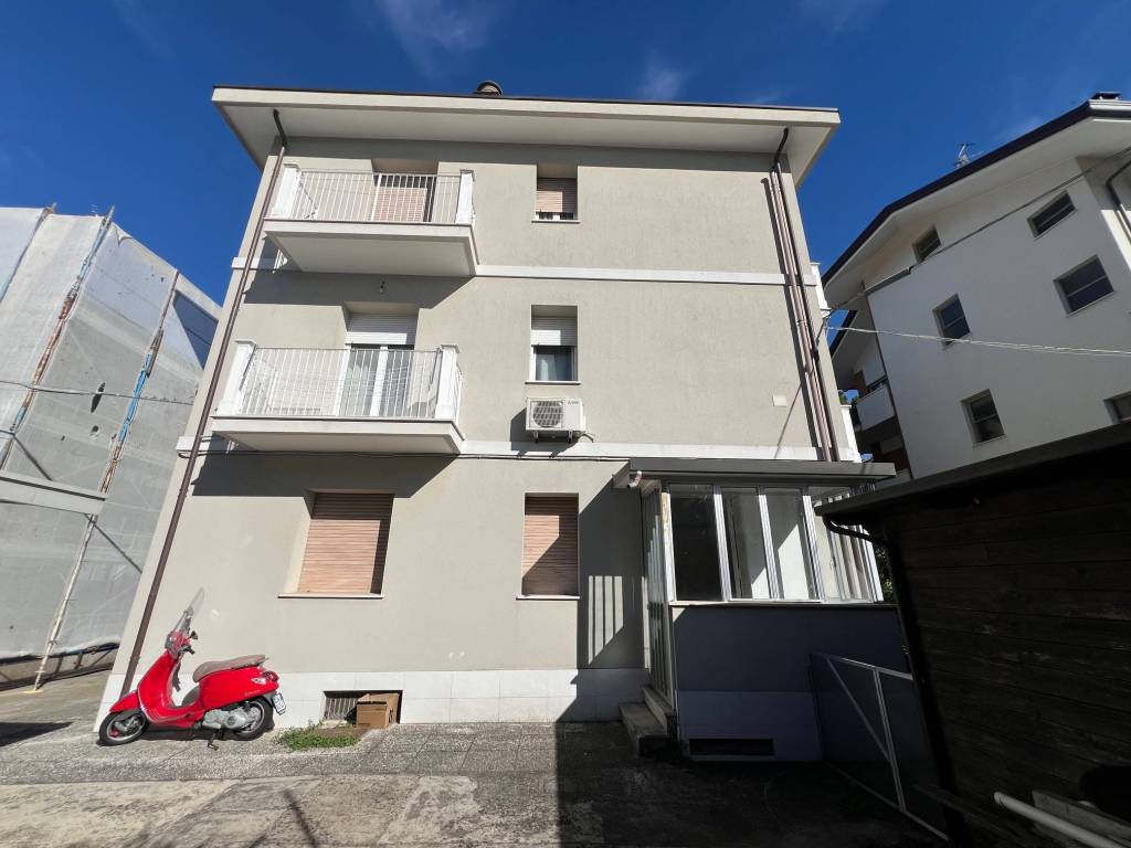 appartamento in vendita a Riccione