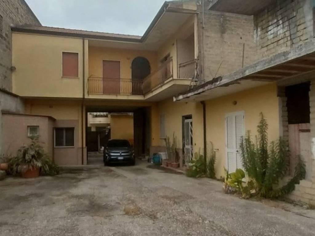 immagine annuncio 1 di 4