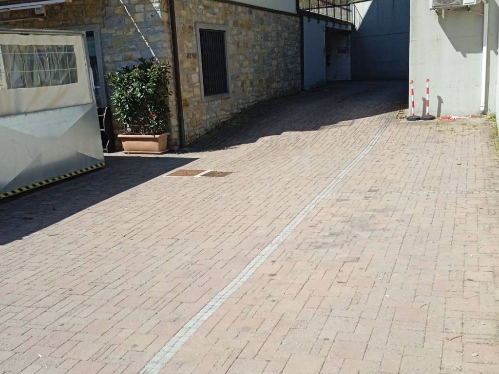 immagine annuncio 2 di 4