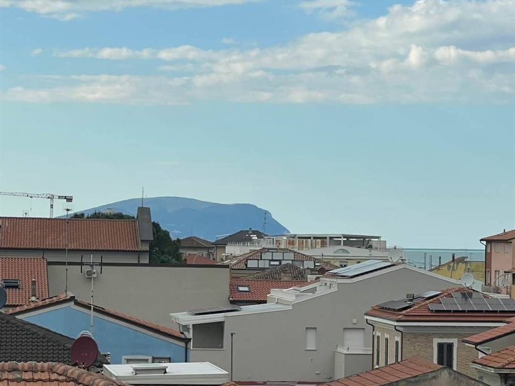 appartamento in vendita a Civitanova Marche in zona Fontespina