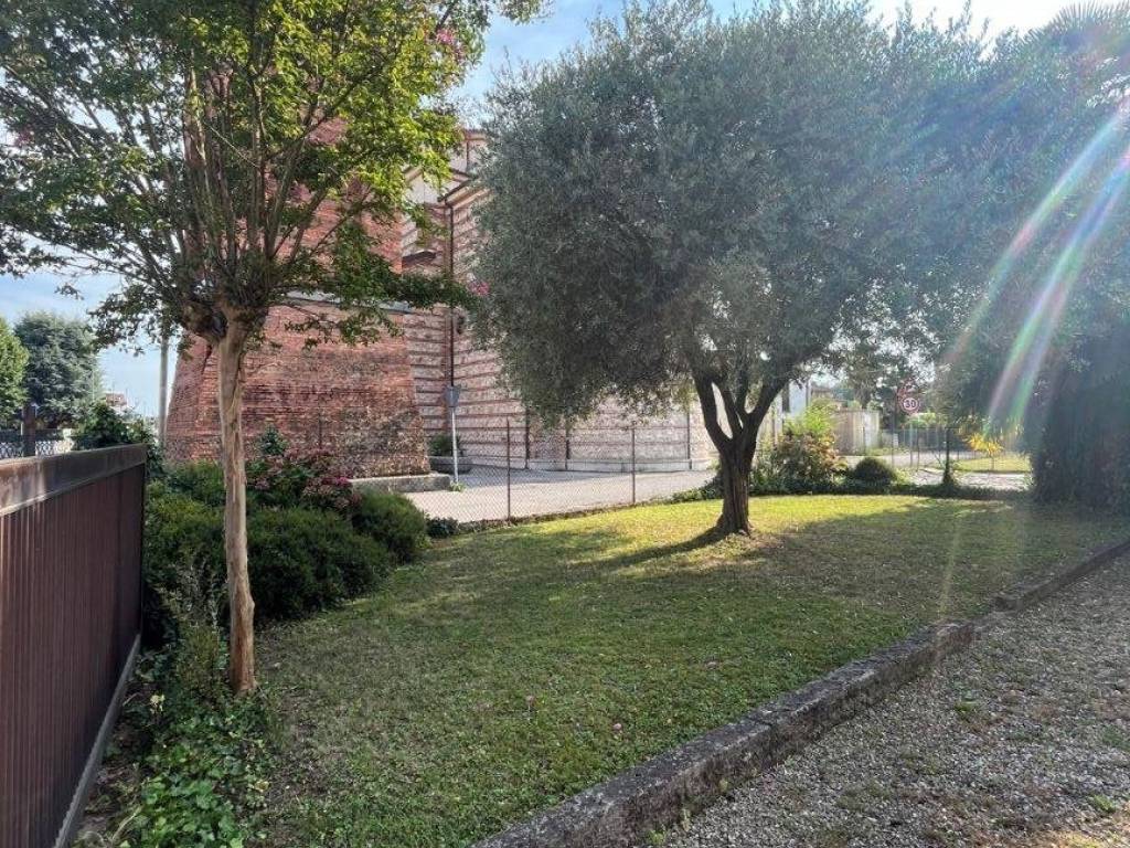 immagine annuncio 2 di 4