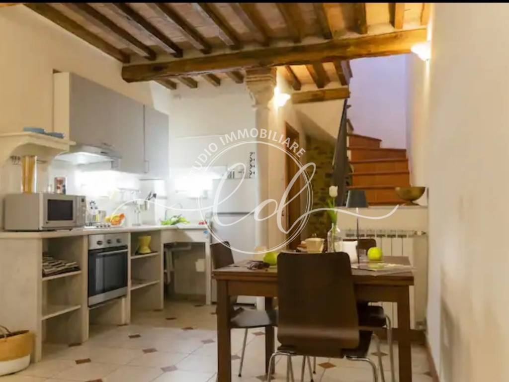 casa indipendente in affitto a Pietrasanta