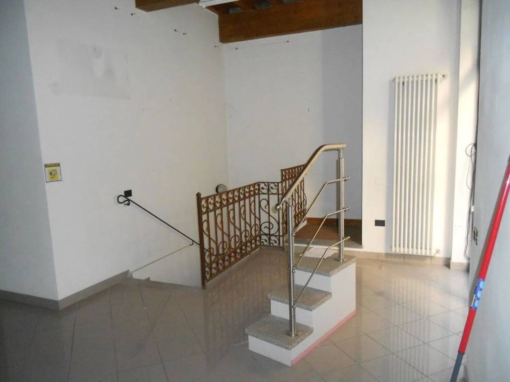 immagine annuncio 1 di 4