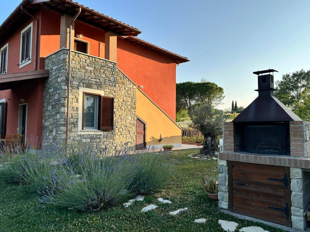 casa indipendente in vendita ad Acquasparta