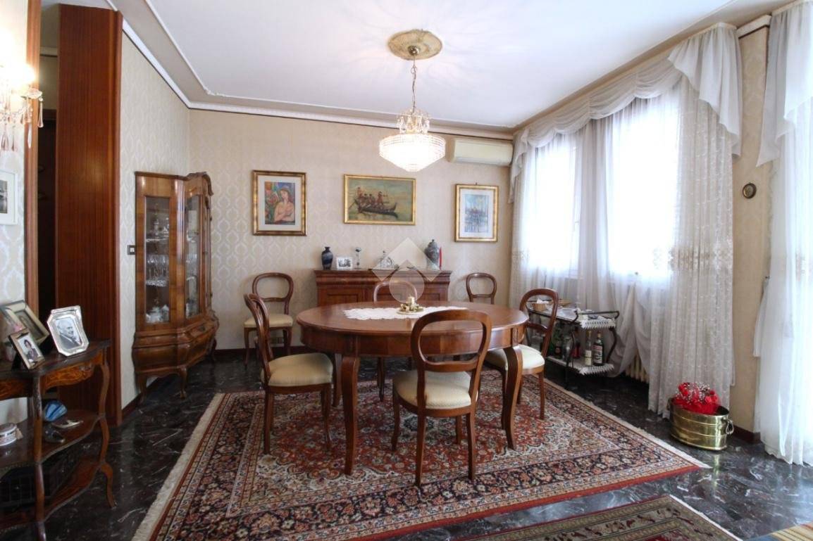 Quadrilocale via Cesare Cecchini 20, Mestre, Venezia - Photo 7