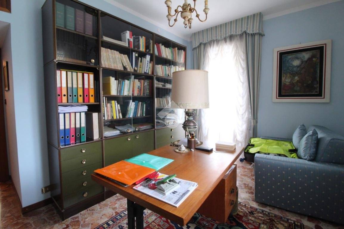 Quadrilocale via Cesare Cecchini 20, Mestre, Venezia - Photo 16