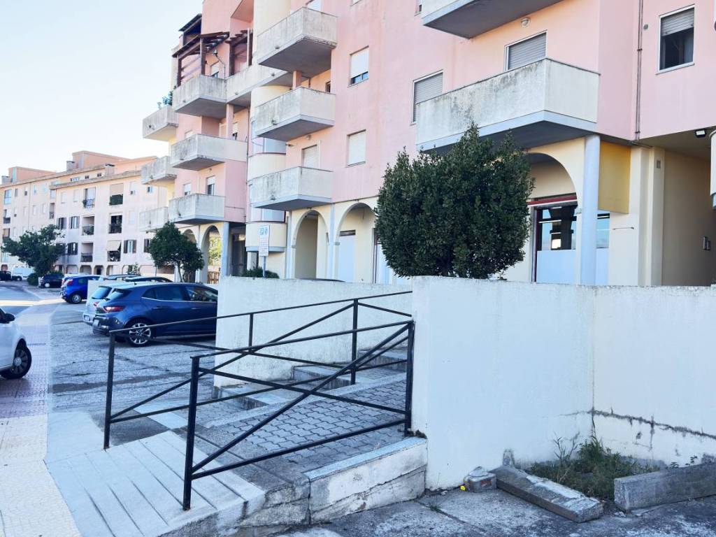 appartamento in vendita ad Olbia in zona Fausto Noce