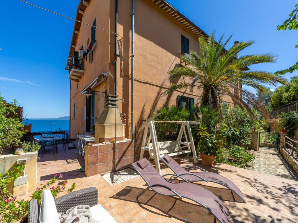 appartamento in affitto a Monte Argentario in zona Porto Santo Stefano