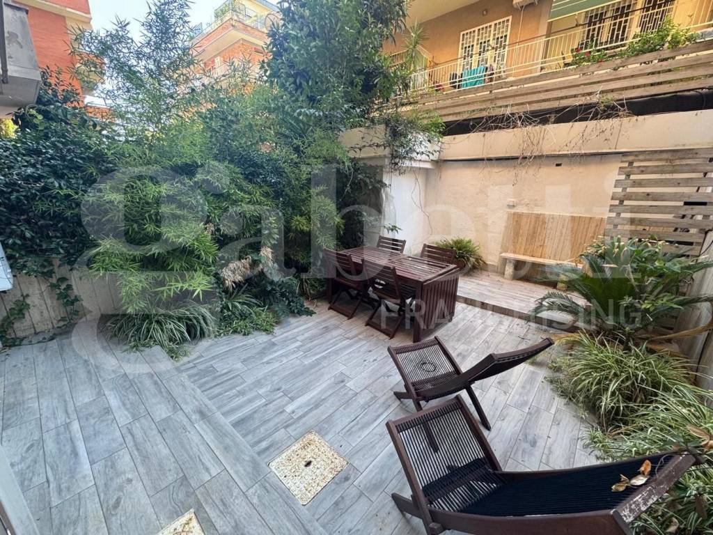 appartamento in vendita a Roma in zona Gianicolense