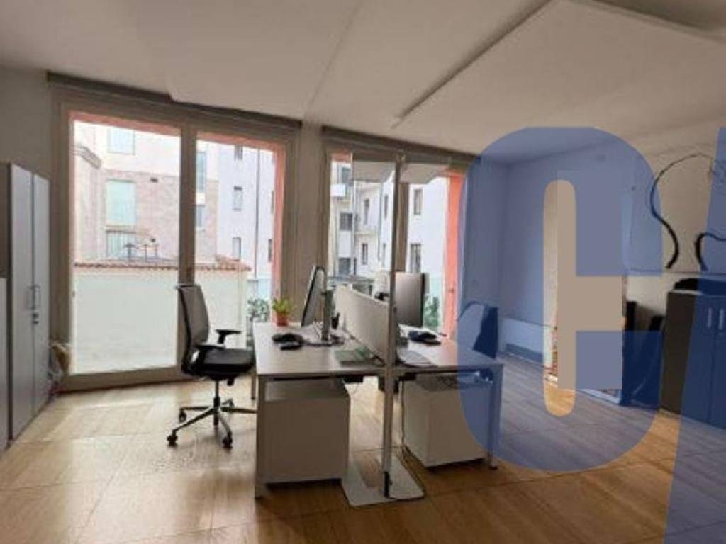 intera palazzina in affitto a Milano