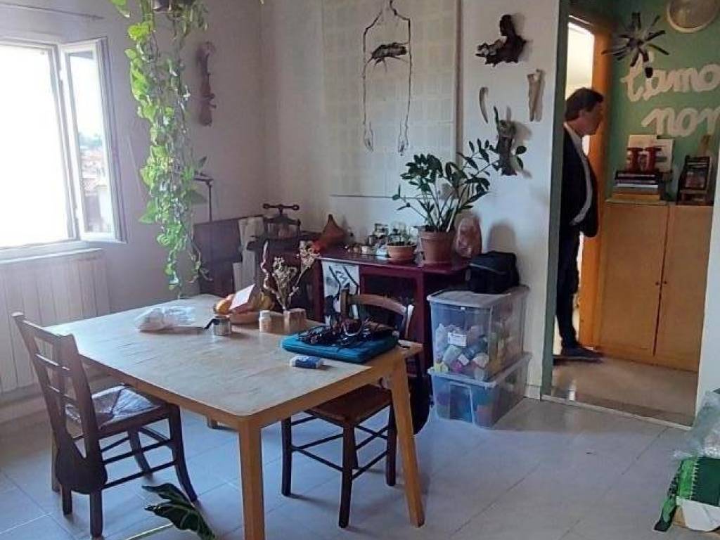 appartamento in vendita a Carrara in zona Centro Città