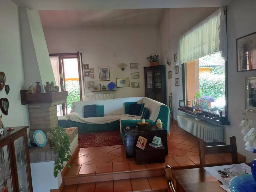 immagine annuncio 1 di 4