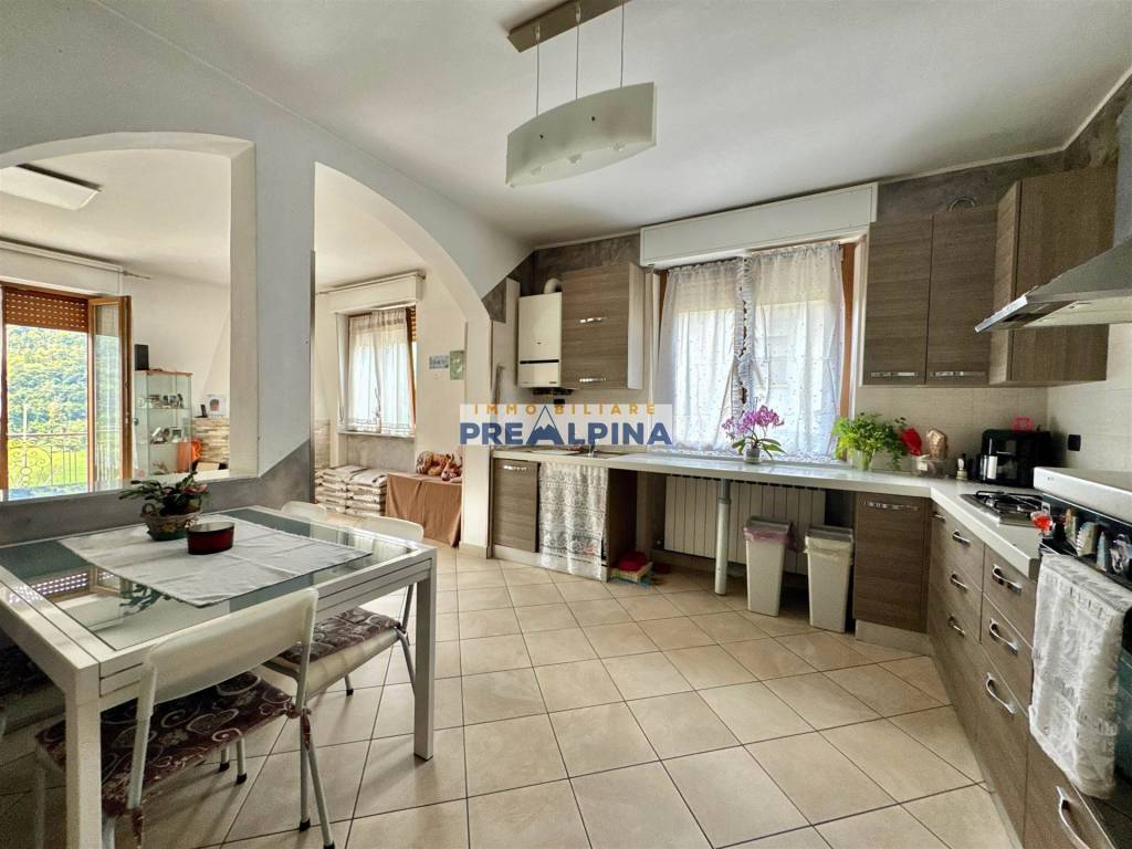 appartamento in vendita a Cene