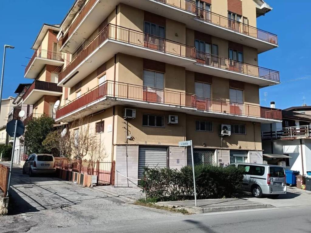 immagine annuncio 2 di 5