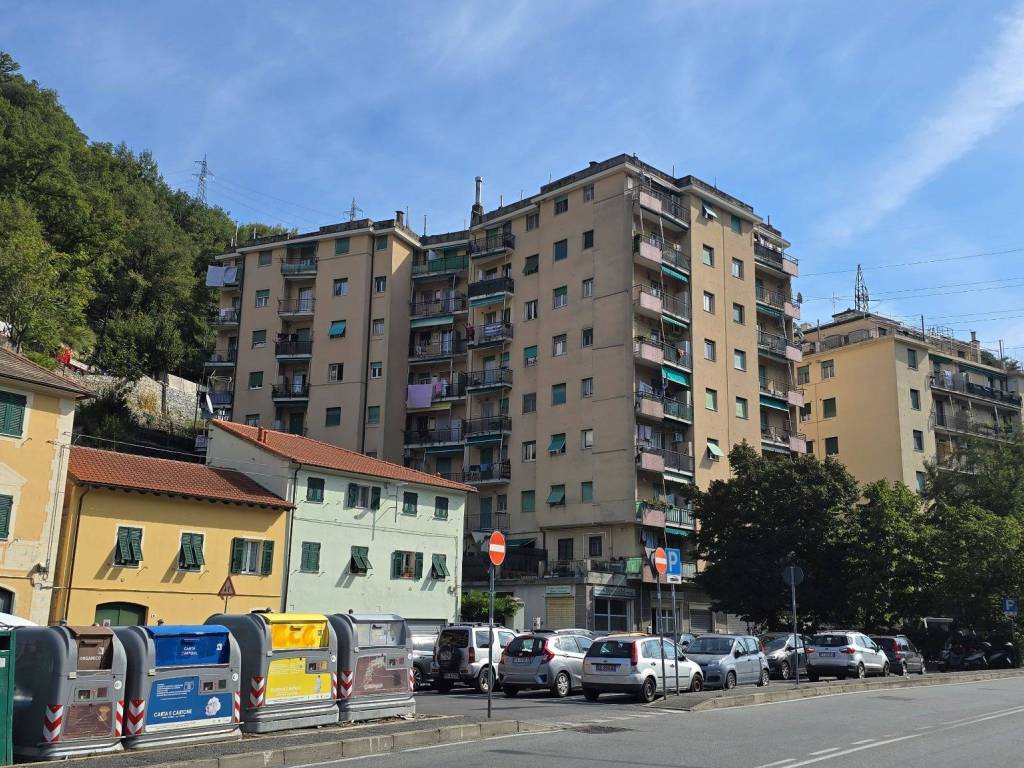 appartamento in vendita a Genova in zona Struppa