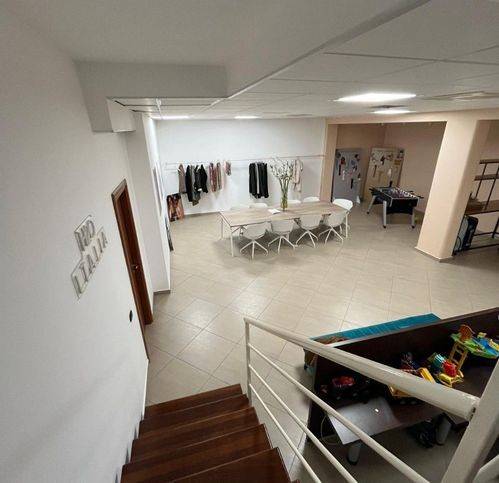 immagine annuncio 1 di 4