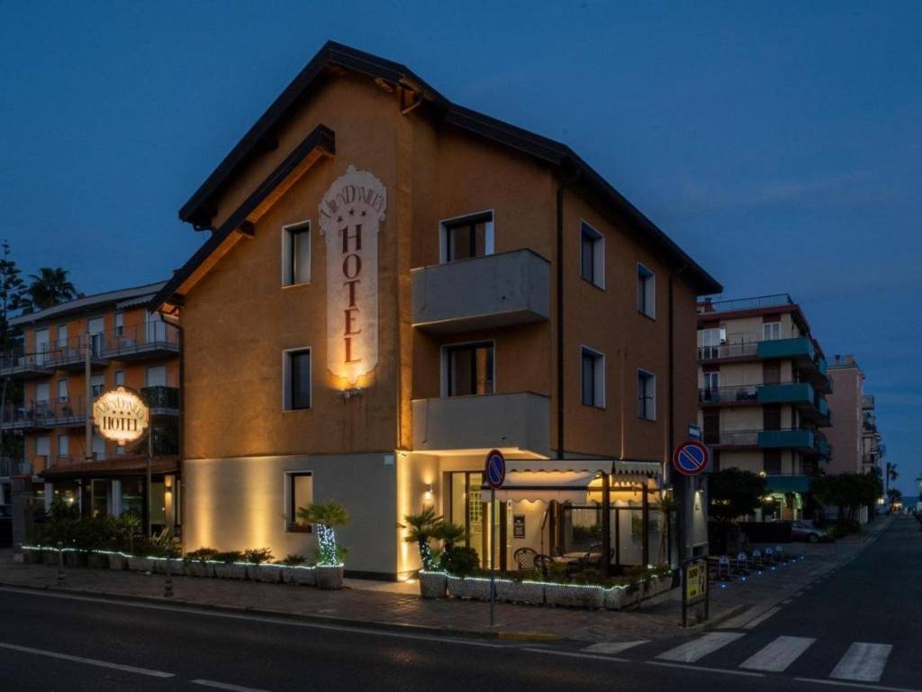 immagine annuncio 1 di 5