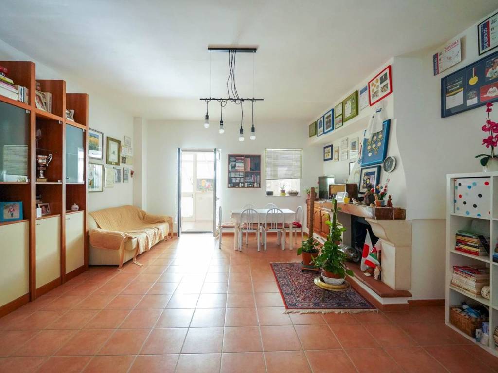casa indipendente in vendita a Palo del Colle