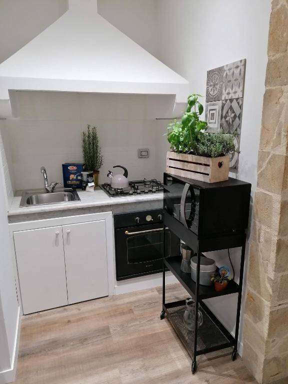 Trilocale via Ruggero Mastrangelo 17, Kalsa, Palermo - Photo 5