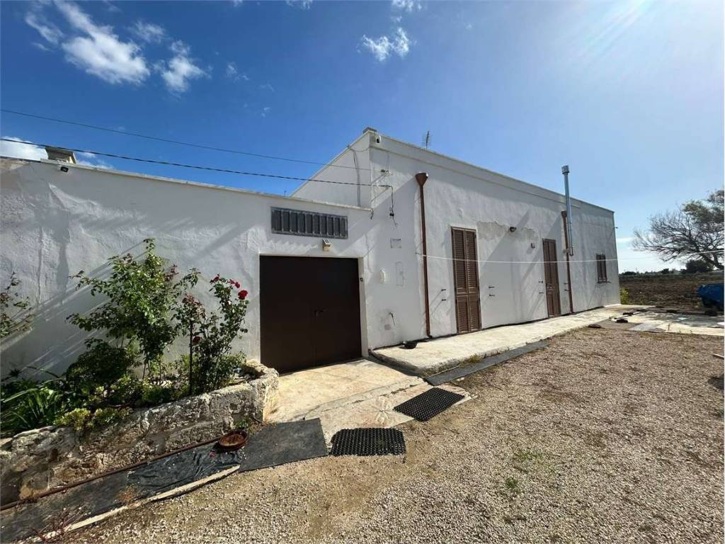 casa indipendente in vendita a Mesagne