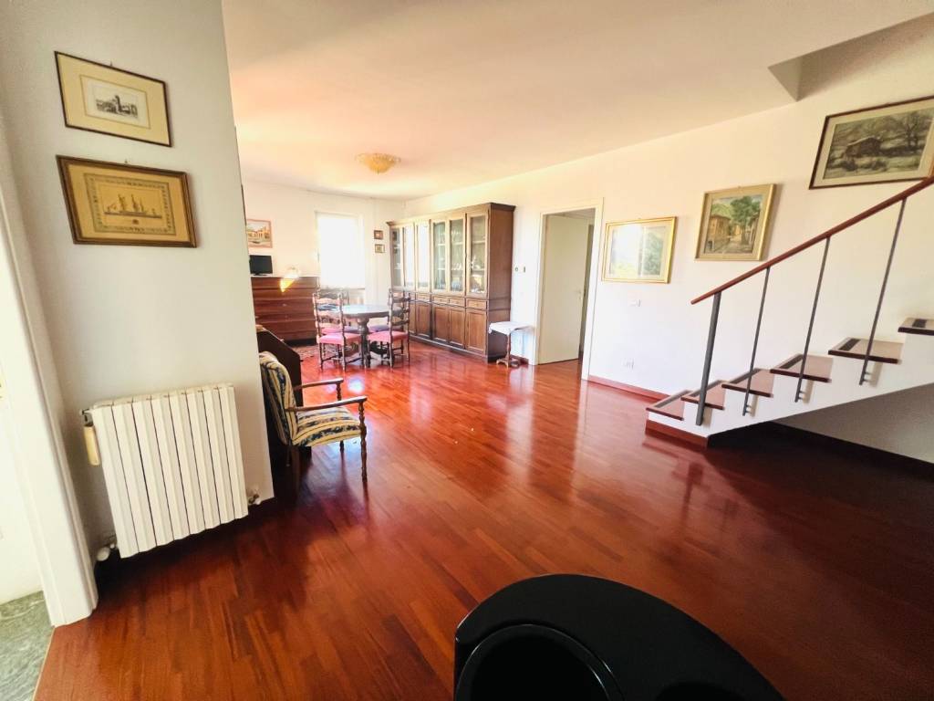 immagine annuncio 2 di 4