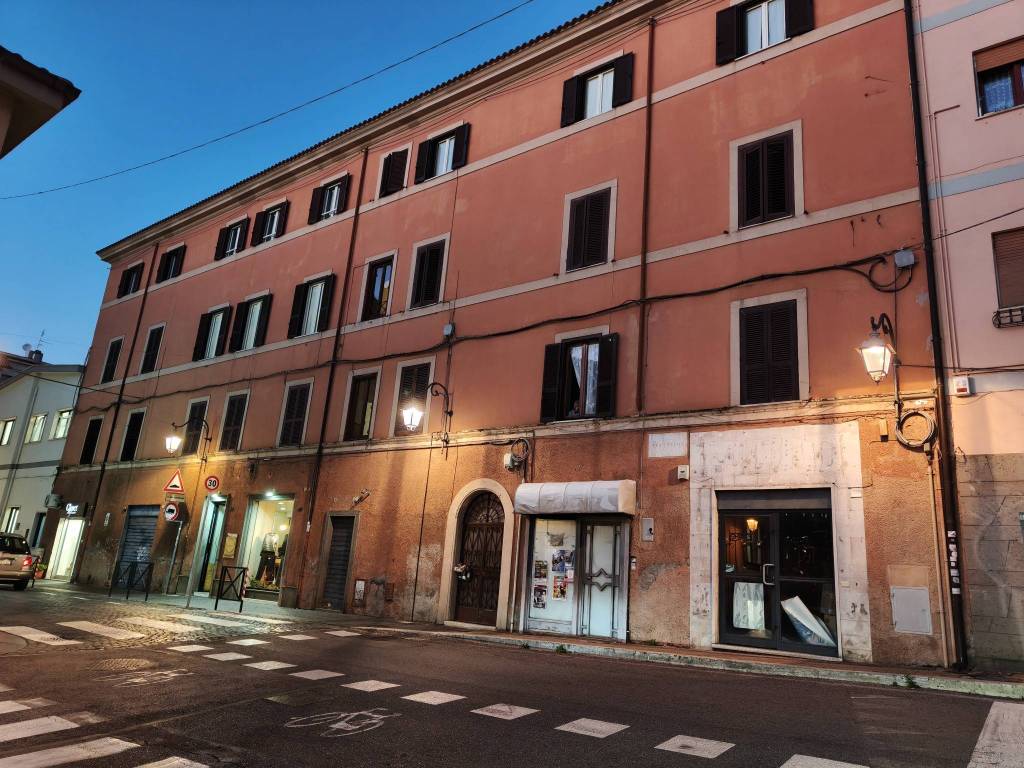 immagine annuncio 2 di 4