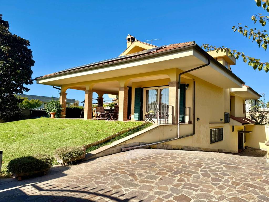 immagine annuncio 1 di 5