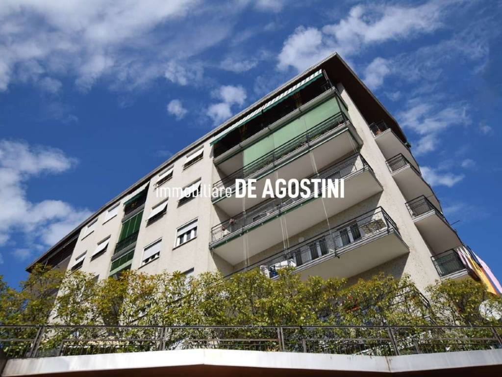 appartamento in vendita ad Arona