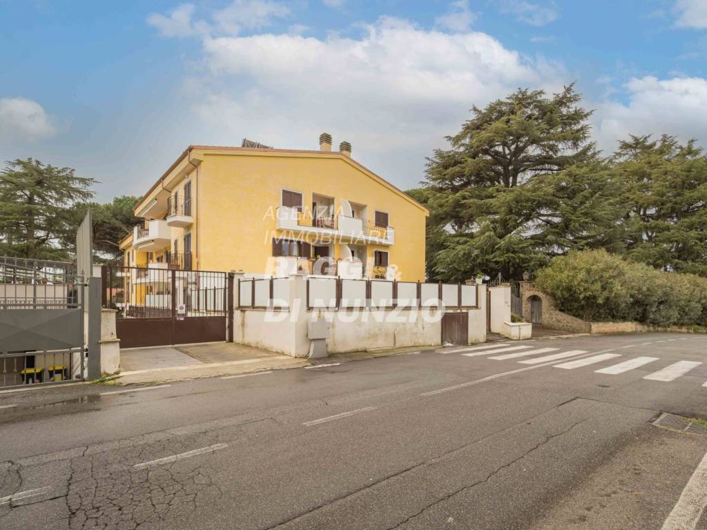 appartamento in vendita a Marino