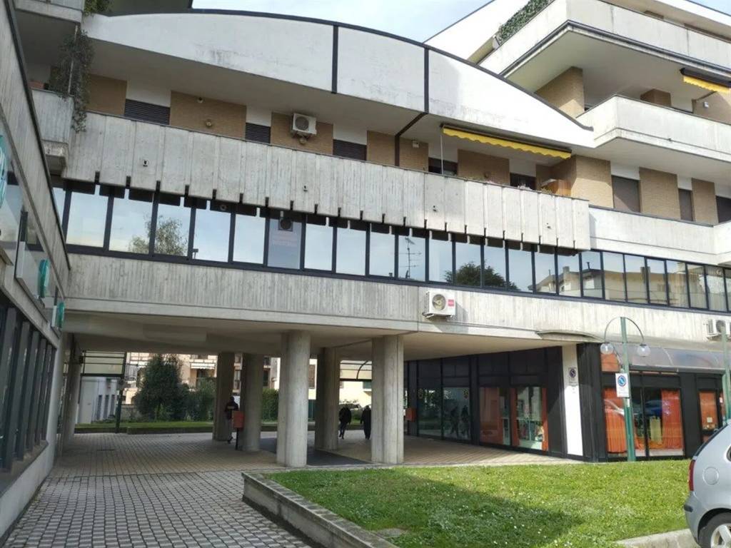 immagine annuncio 1 di 4