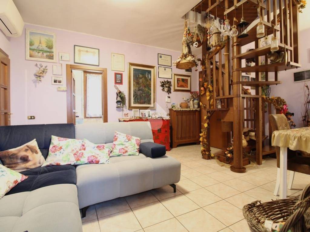 immagine annuncio 2 di 5