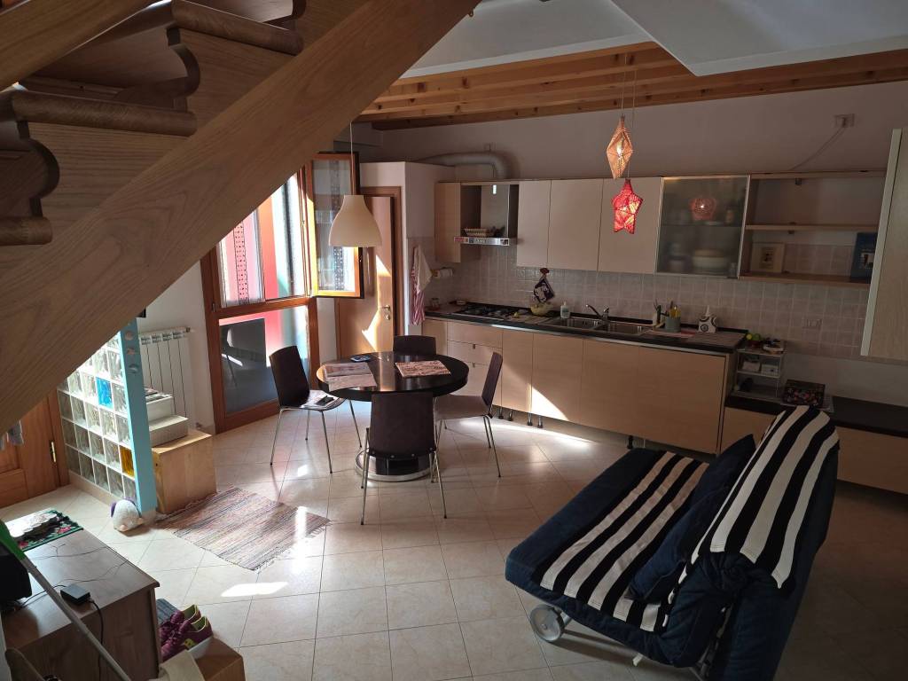 immagine annuncio 2 di 4