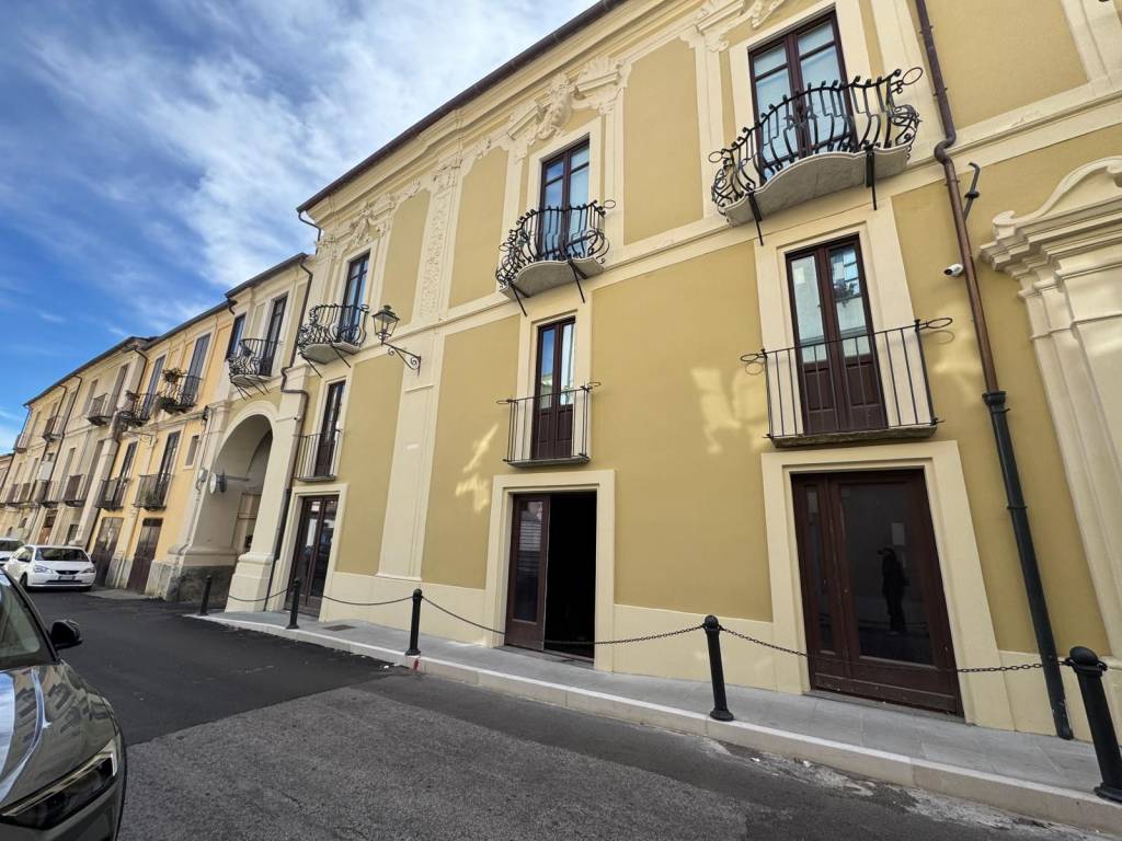 immagine annuncio 1 di 4